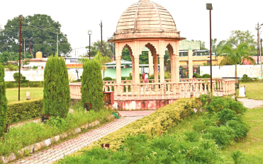 LANDSCAPE DESIGNS